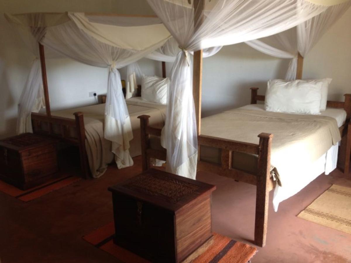 Emerald Bay Resort Kizungu Room photo